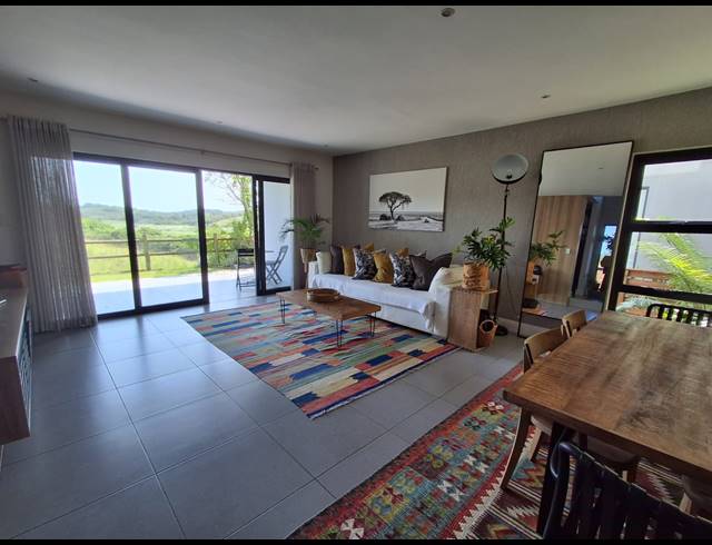 3 BEDROOM TOWNHOUSE FOR SALE IN PALM LAKES ESTATE